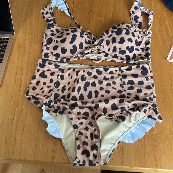 BNWT leopard high waisted bikini - Picture 3 of 3